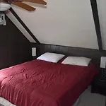 4 Bdr Lake Harmony Mountaintop Chalet With Covered Deck