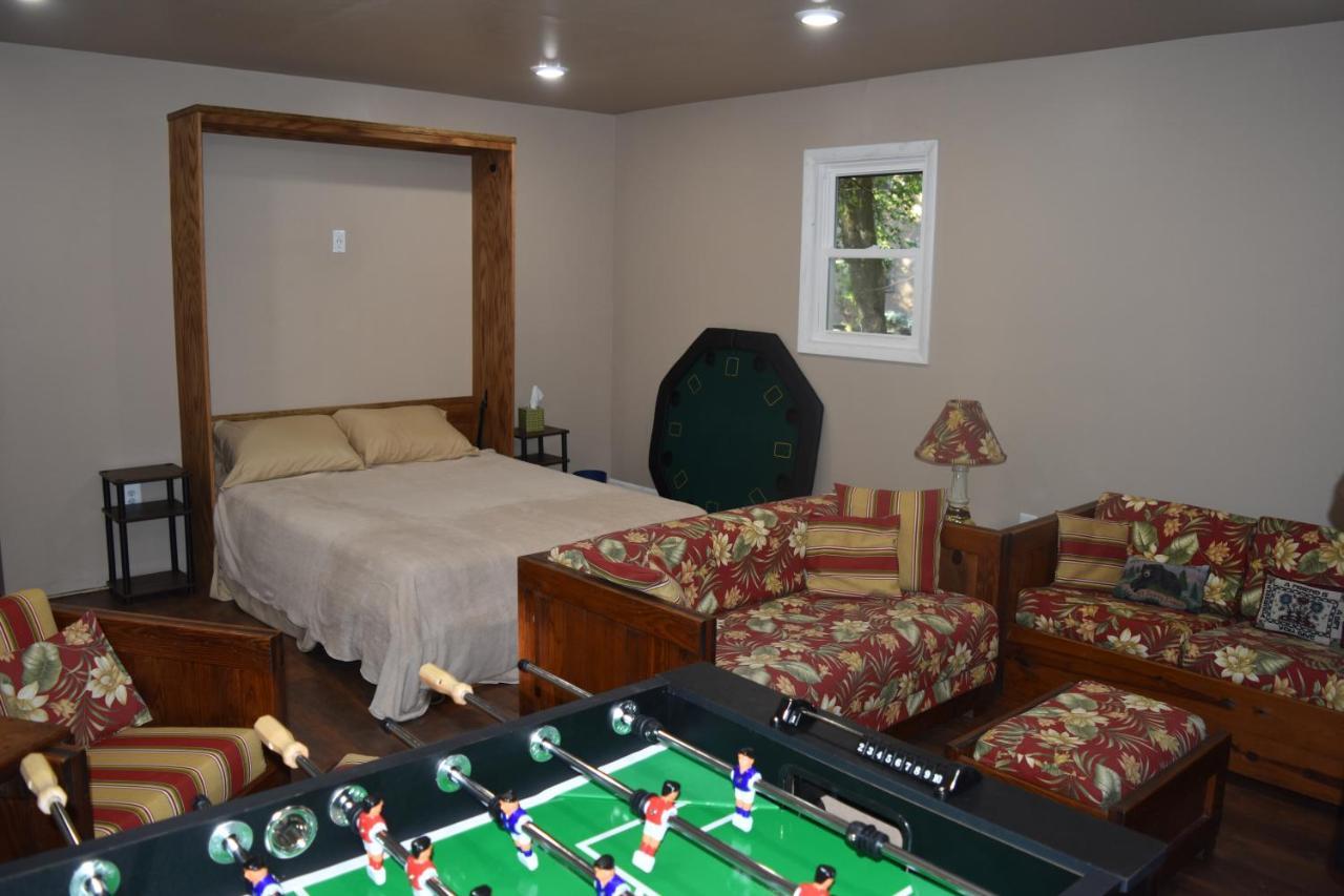 4 Bdr Harmony Mountaintop Chalet With Covered Deck * Lake Harmony